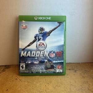 Madden NFL 16 (Microsoft Xbox One, 2015)